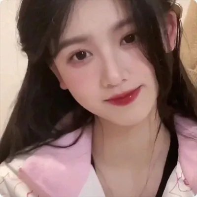 不认识的女友